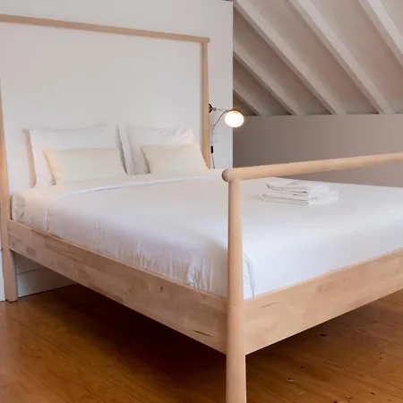 Aposentus - Architect And Design Apartman Porto