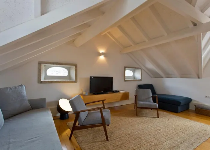 Aposentus - Architect And Design * Porto